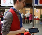 Tablette-jeu © philapoitiers2014